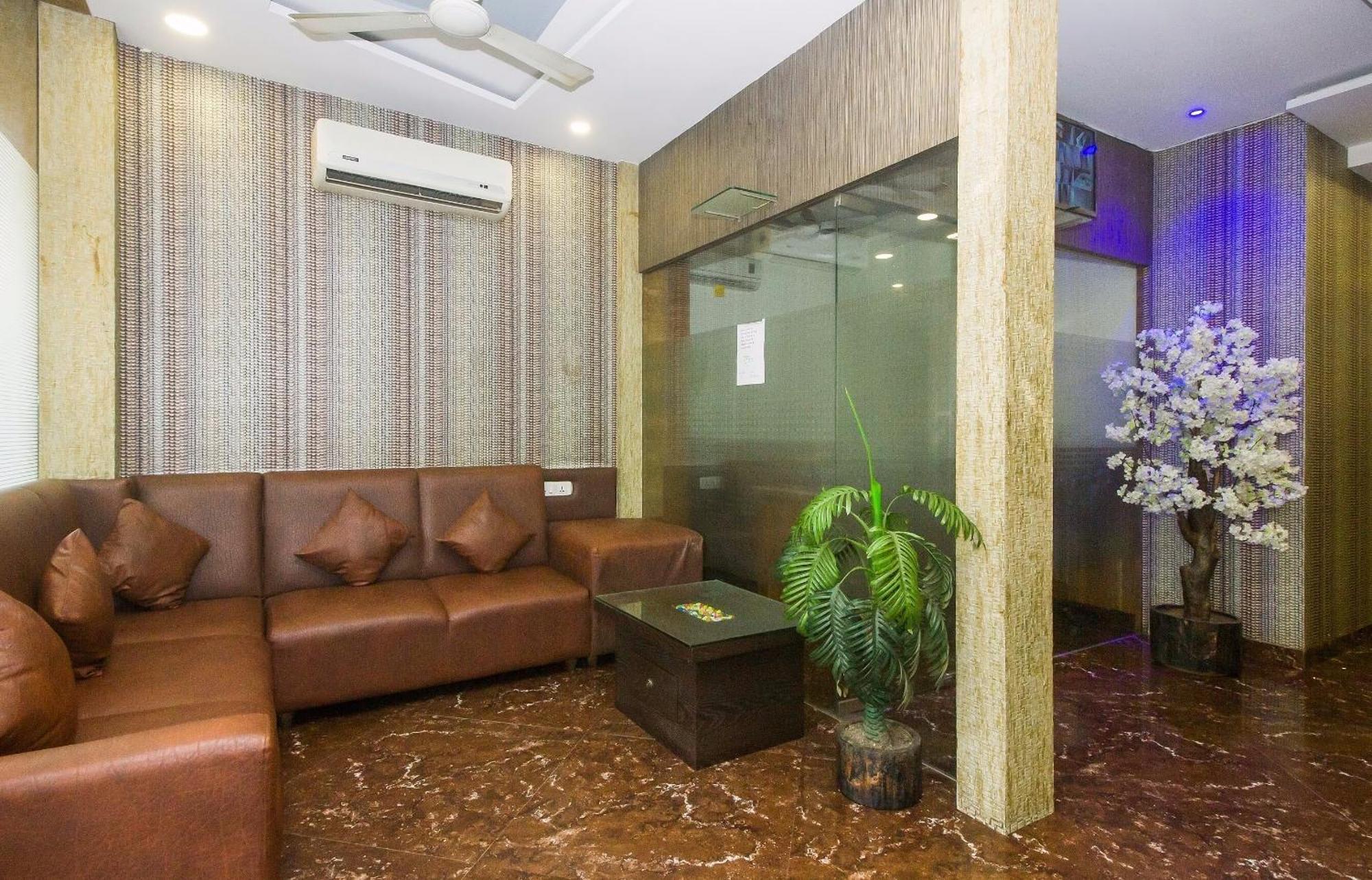 Capital O Hotel Pearl Near Us Embassy Mumbai Luaran gambar